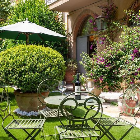 La Locanda Di Villa Toscana Bibbona Bagian luar foto