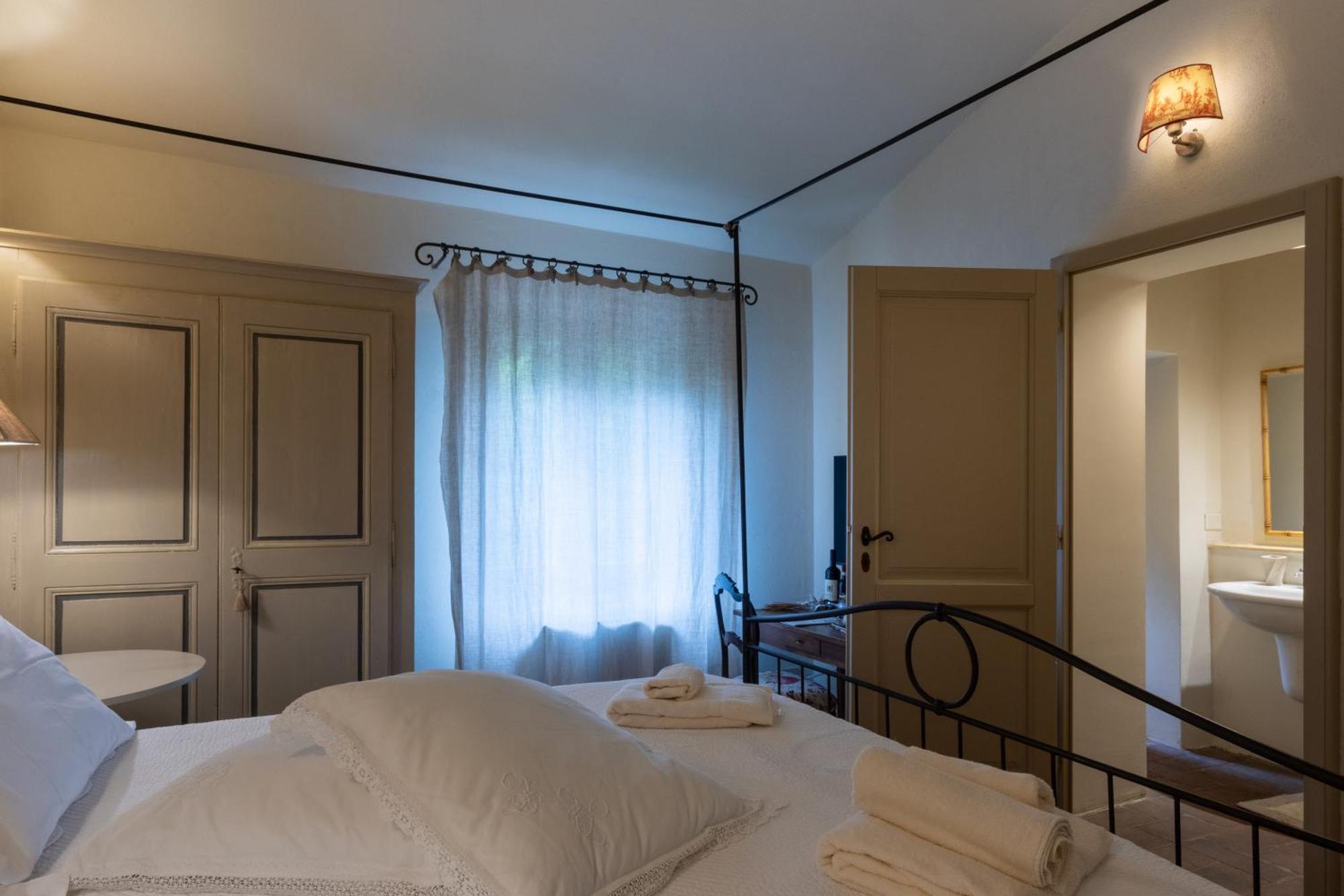 La Locanda Di Villa Toscana Bibbona Bagian luar foto